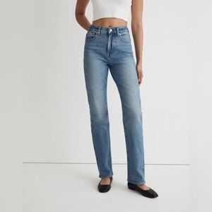 Madewell Straight Leg Jeans in Light Blue Wash